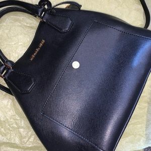Wear it two ways! Micheal Kors handbag